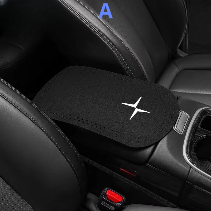 Center control armrest pad for polestar 3/4